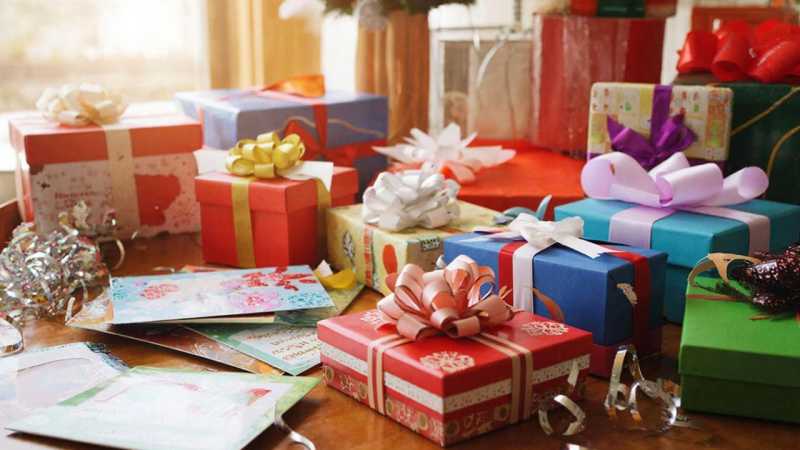 Вячеслав Гладков рассказал о начале сбора новогодних подарков для участников СВО