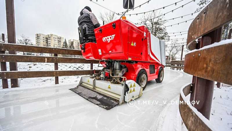 В Белгороде вновь заработали сезонные катки 