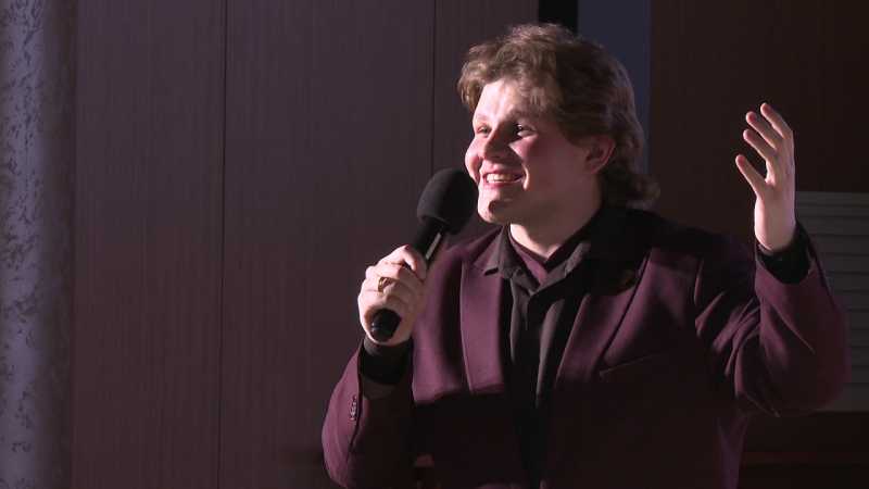 В музее-заповеднике «Прохоровское поле» московские студенты показали спектакль об истории России