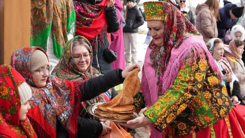  Началась Масленичная неделя