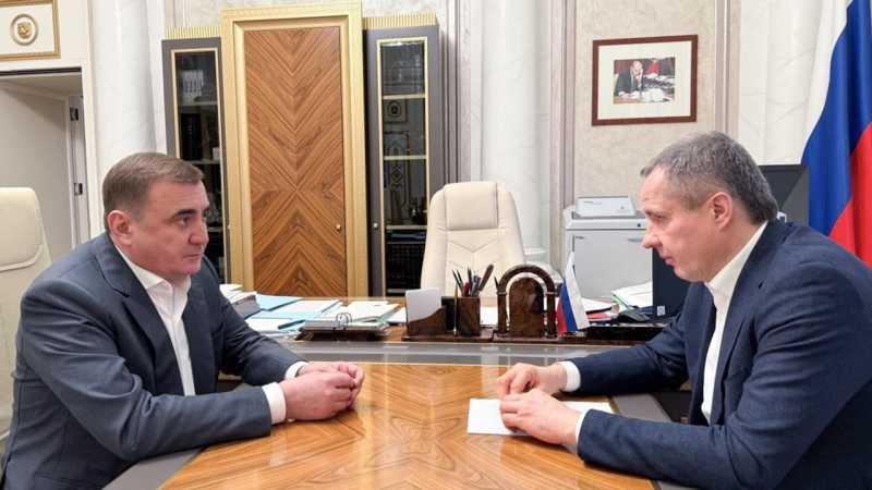 Вячеслав Гладков встретился с помощником президента, секретарем Госсовета Алексеем Дюминым