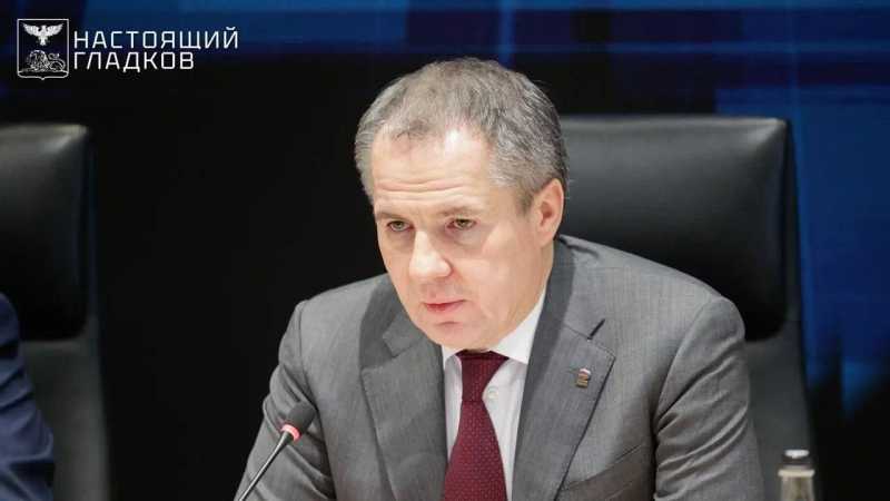 Вячеслав Гладков объяснил, почему после отключений тепло подают не сразу