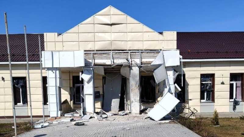 В шебекинской Маломихайловке дрон ВСУ атаковал соцобъект, пострадали два мирных жителя