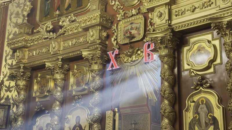 Благодатный огонь прибудет во все храмы Белгородской области 12 апреля