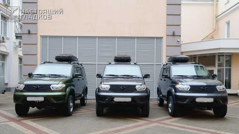 Вячеслав Гладков передал четыре бронеавтомобиля с системами РЭБ для Грайворонского округа и «Орлана»