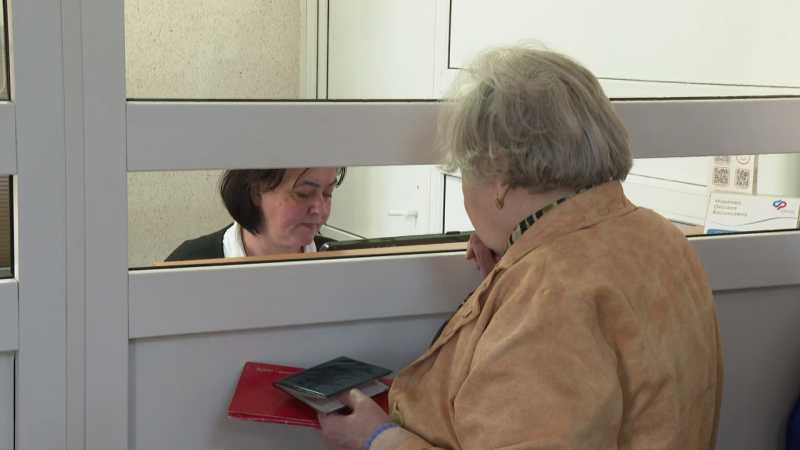 С 1 апреля в России проиндексируют более 40 видов социальных выплат, пособий и пенсий