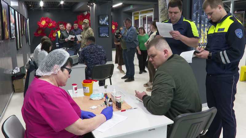 В белгородском ЦМИ провели донорскую акцию «Сдай кровь! Спаси жизни детей, пострадавших в ДТП»