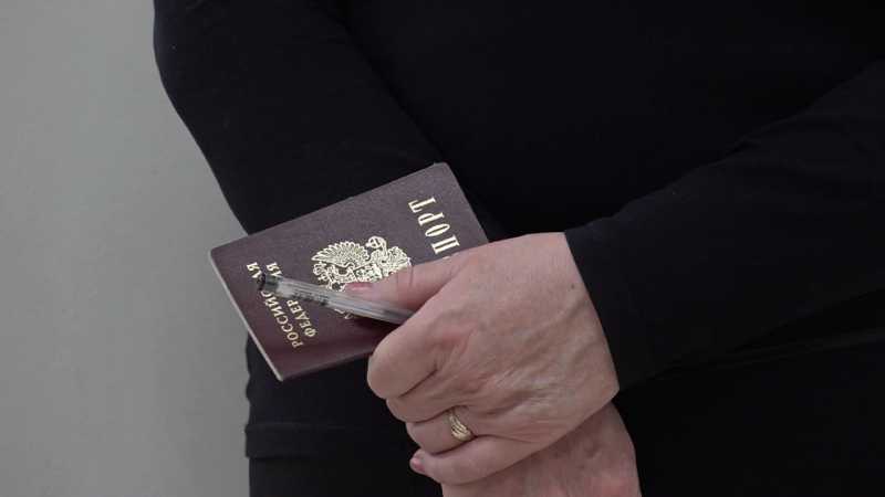 «Сдаём вместе»: родители 11-классников из Строителя написали пробный ЕГЭ