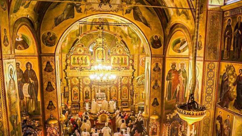 Вячеслав Гладков поздравил белгородцев с  Пасхой Христовой