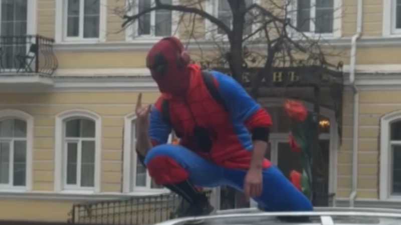 Человеком пауком оказался 44-летний житель Белгорода