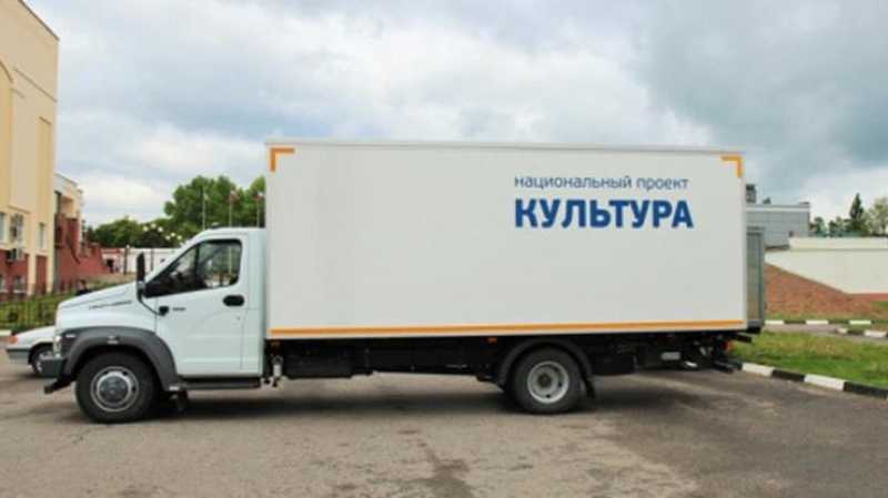 Более 12 тысяч человек посетили автоклубы в Белгородской области