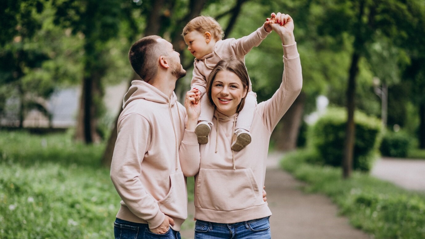 У белгородских семей есть возможность получить материнский капитал на усыновлённых детей