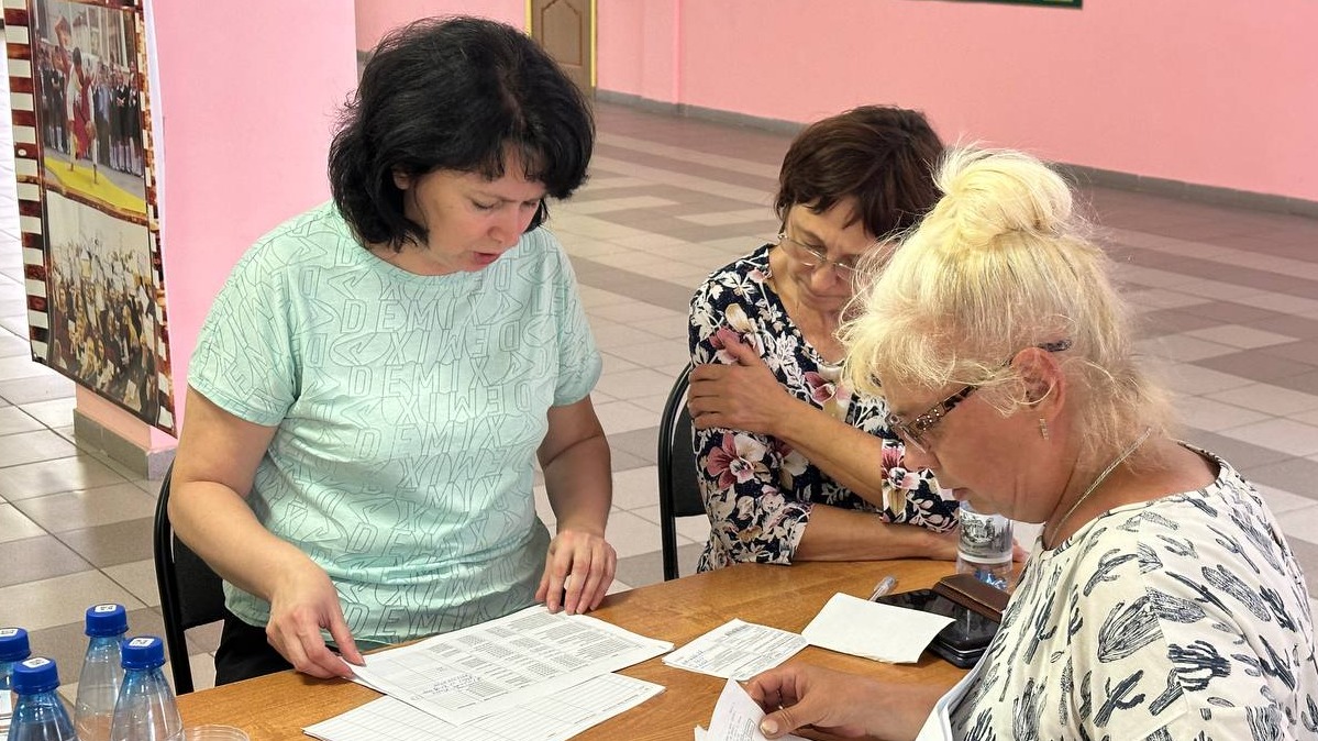 В ситуационном центре в Шебекино работают сотрудники соцзащиты, медики,  психологи, волонтёры