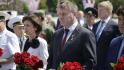 Почти четыре тысячи белгородцев зажгли свечи памяти у мемориалов
