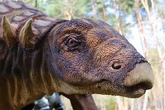 динозавр для белгородского динопарка