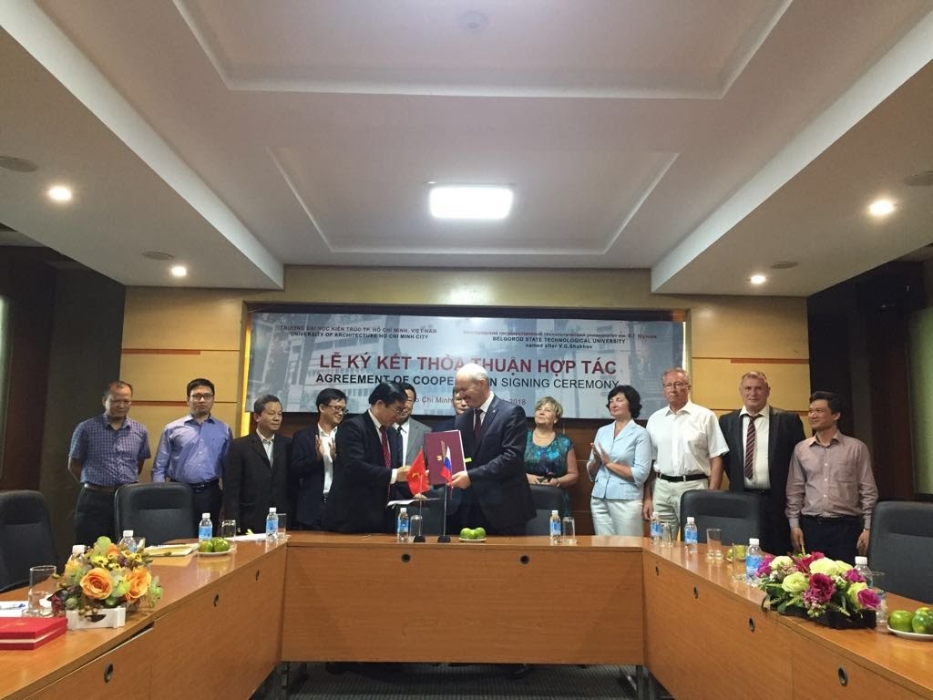 подписание соглашения БГТУ и вьетнамского университета