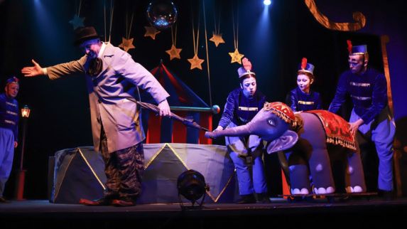 Творческая группа Белгородского государственного театра кукол отправилась на «Большие гастроли»