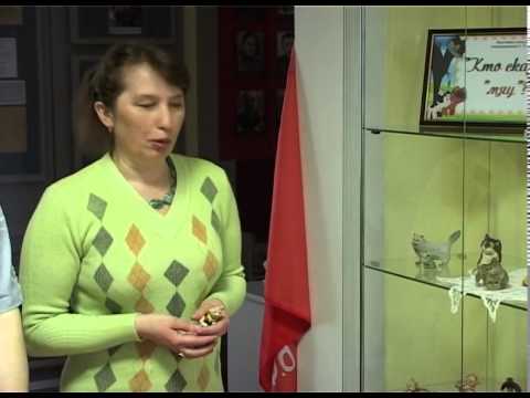 В Красной Яруге начала свою работу выставка статуэток кошек