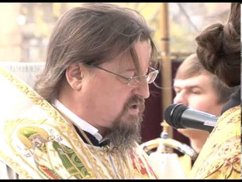 Верующие отметили годовщину обретения мощей святого Никодима 