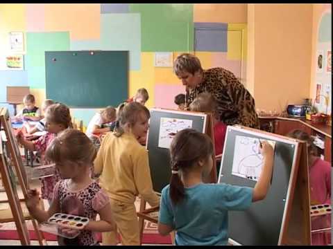 Губкинский детсад получил новую мебель и изостудию