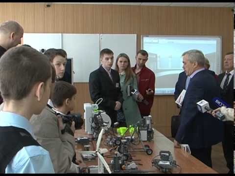 Евгений Савченко посетил белгородскую гимназию № 1
