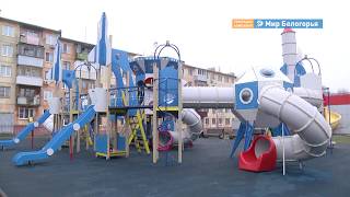 Как вандалы разрушают дворы Старого Оскола