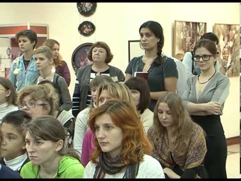 Белгородцы встретились с художницей Галиной Аксеновой