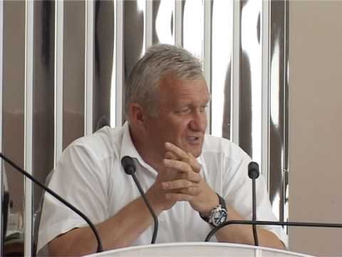 Коммунальщики Старого Оскола приступили к подготовке к зиме