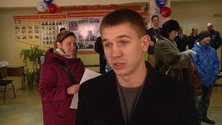 Знаменитый боксер голосует в Старом Осколе