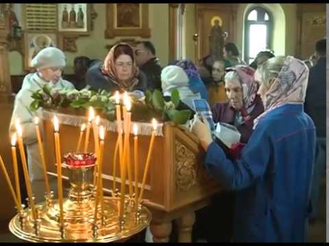 В Белгороде замироточили иконы