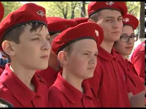 Парад юнармейцев на Соборной площади