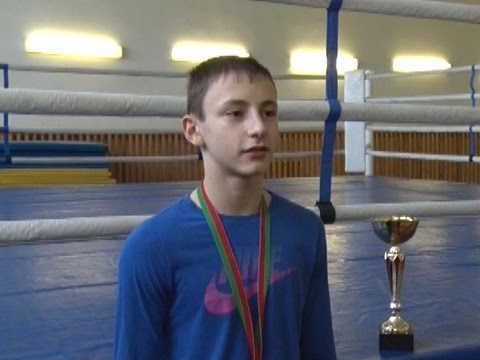 Золото новооскольца по боксу