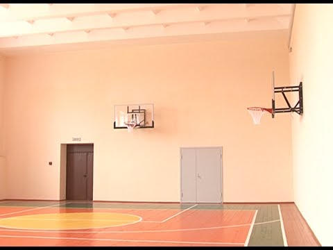 Ремонт спортзала в Борисовской школе №2 