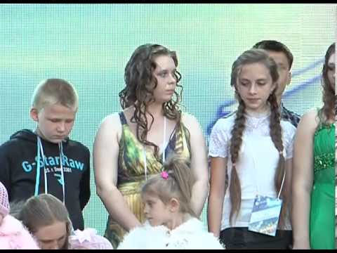 В Белгороде вручили премию "Родительский рекорд"