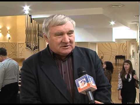 В белгородской филармонии выступил артист Михаил Чичерин