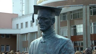 Новый памятник ко дню рождения БелГУ