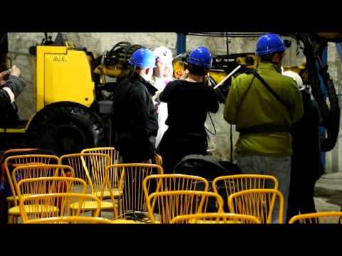 Борислав Струлев в шахте
