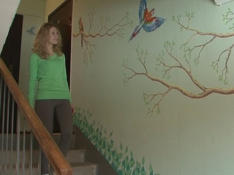 Необычные подъезды Строителя