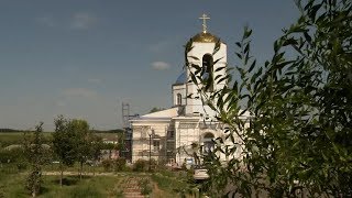 В Шаталовке ремонтируют храм Рождества Пресвятой Богородицы