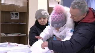 Голосуют победители конкурсов из Алексеевки