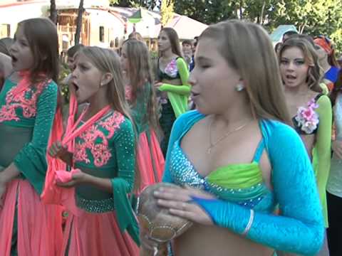 В Белгороде состоялся фестиваль уличных искусств «Белая маска»