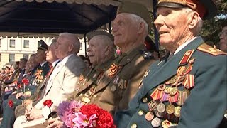 Участникам и инвалидам войны выплатят по 10 000 рублей